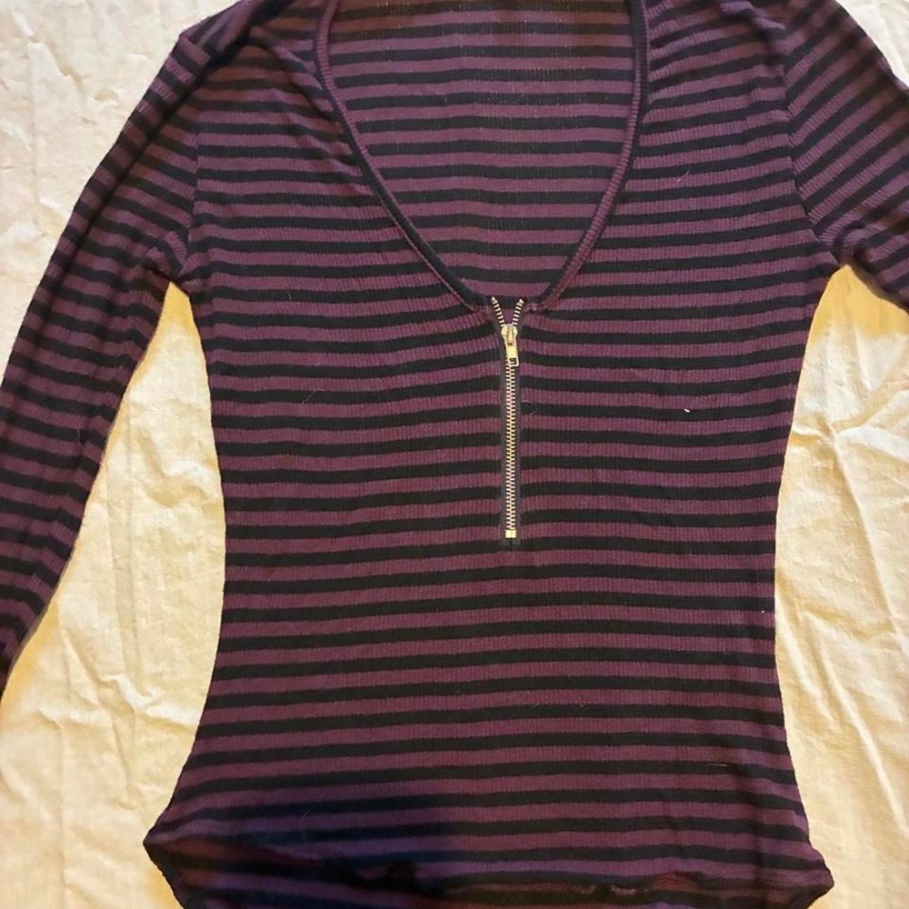 Purple‎ Stripe Long Sleeve Top with Zipper